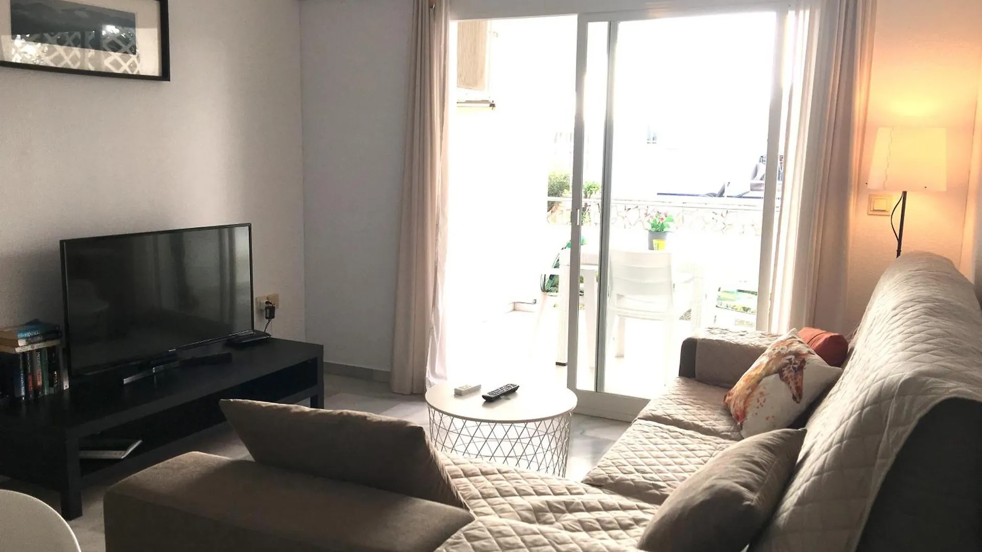 Fuentes De Nerja Apartment