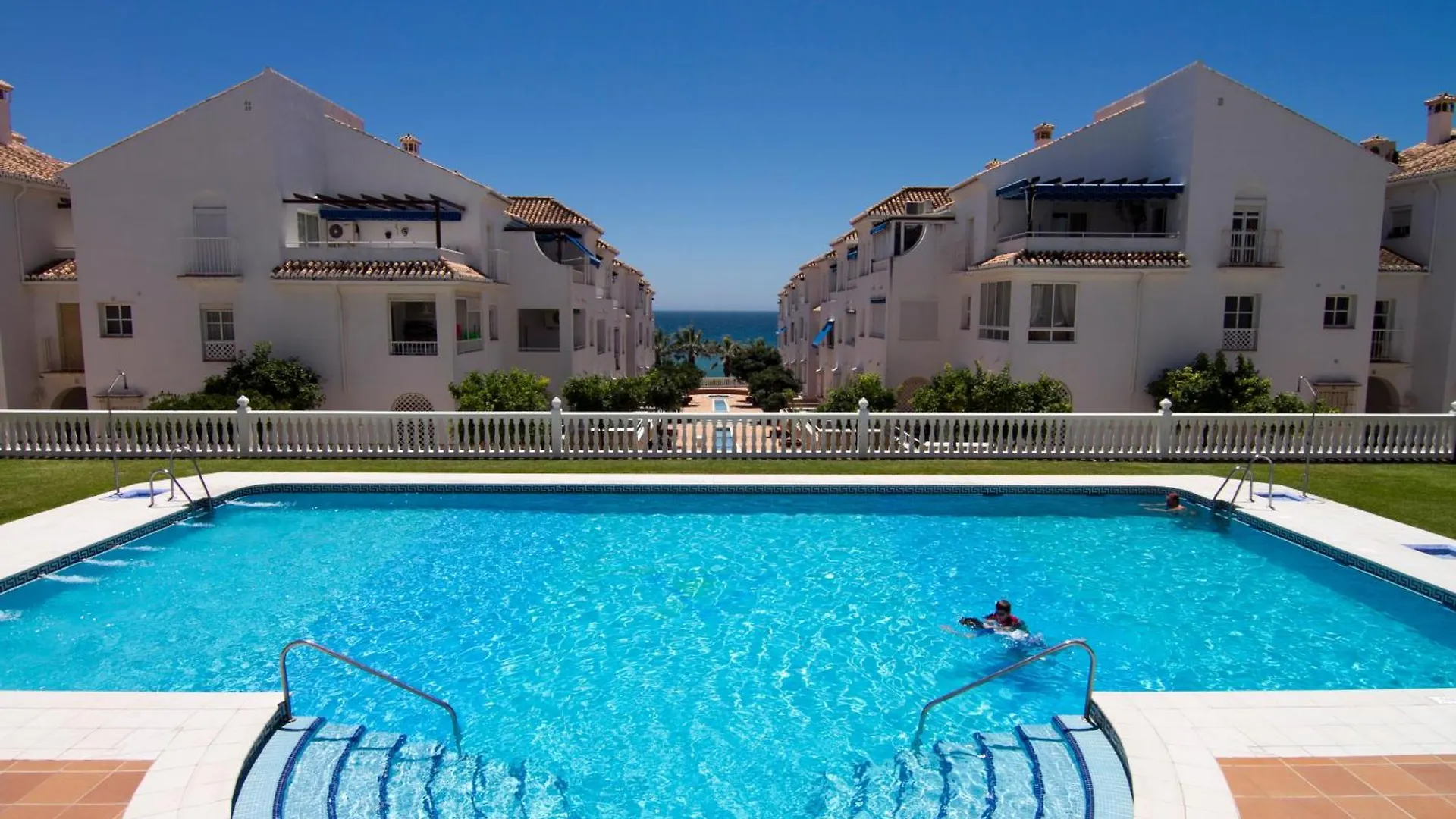 Fuentes De Nerja Apartment
