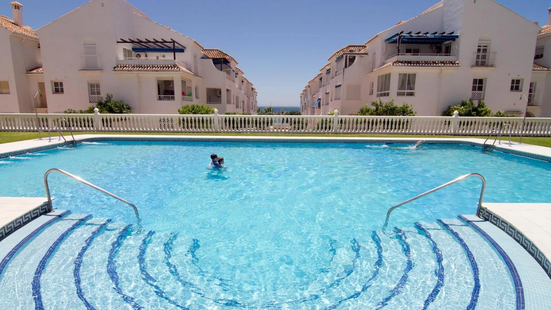 Fuentes De Nerja Apartment